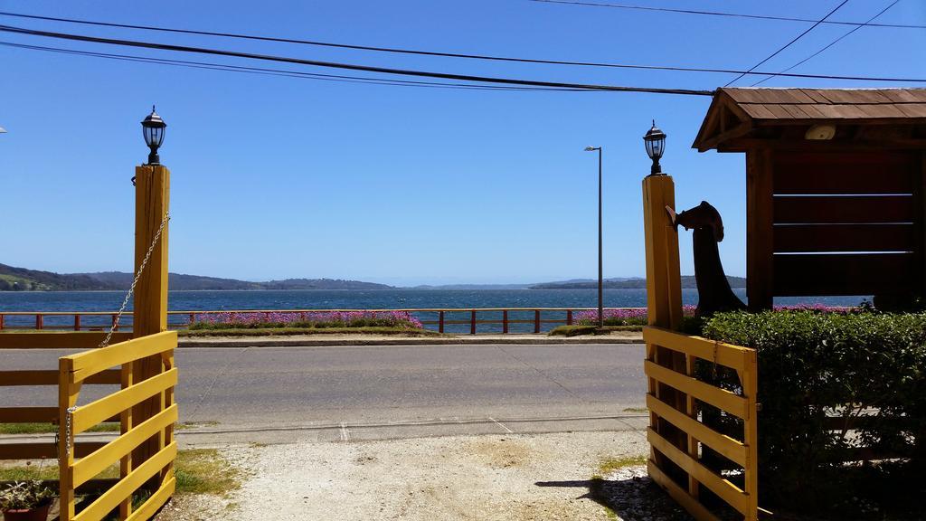 Hostal Vista Al Mar Hct Ancud Exterior foto